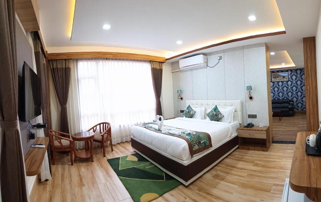 Staynest Retreat And Spa Gangtok With Parking & Swimming Pool Zewnętrze zdjęcie