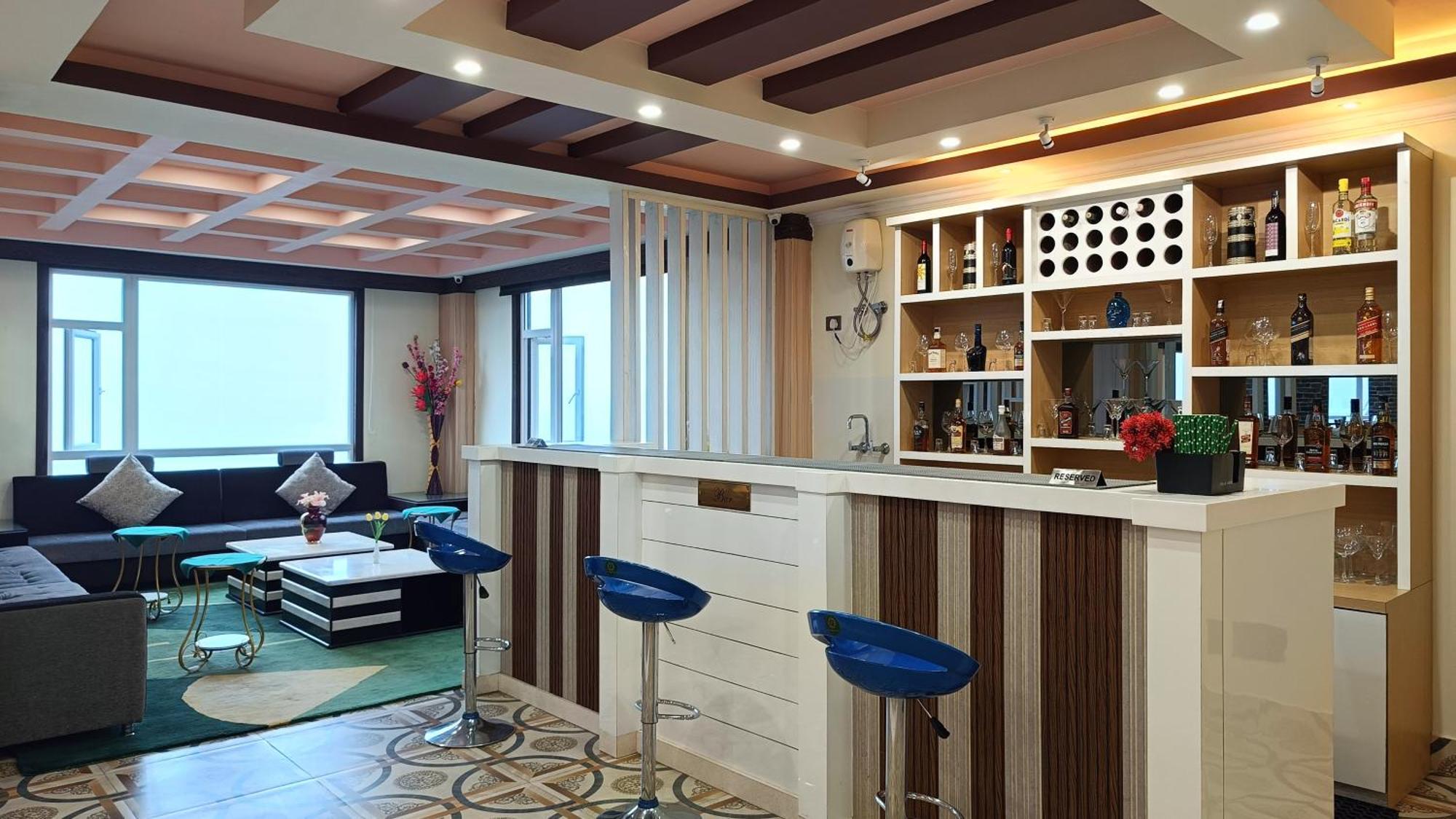 Staynest Retreat And Spa Gangtok With Parking & Swimming Pool Zewnętrze zdjęcie